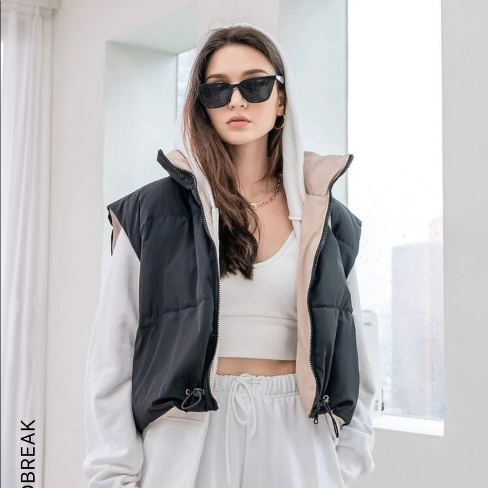 Cropped Vest